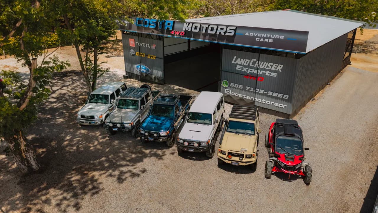 Costa Motors workshop in Santa Cruz